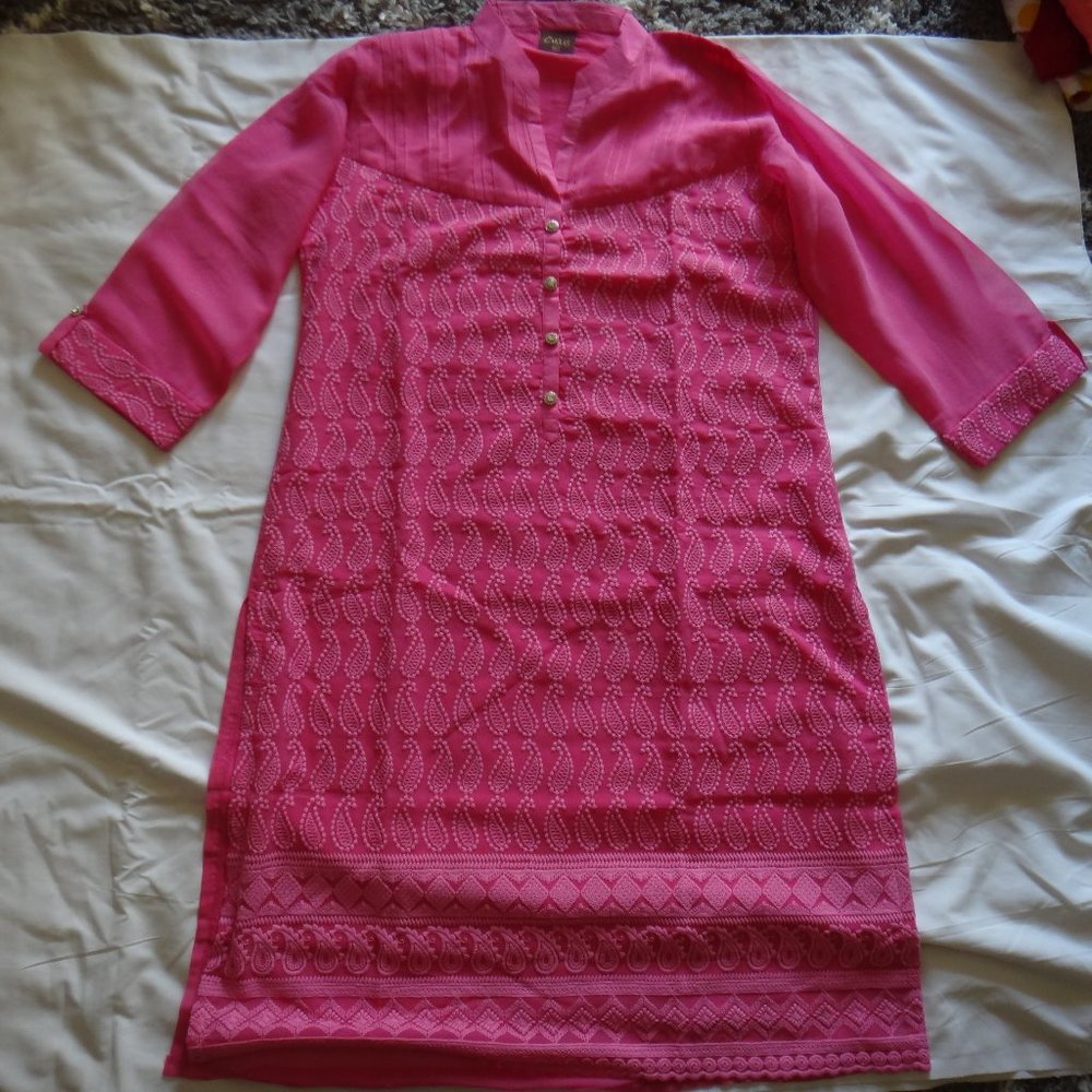Desi/Indian/Pakistani Long Lucknowi Kurta (magenta and white)